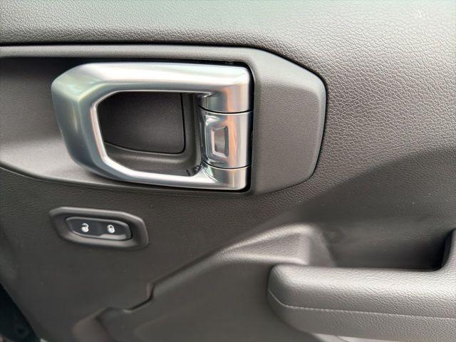 new 2026 Jeep Wrangler car, priced at $47,030