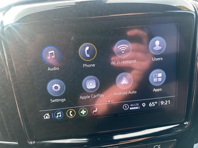 used 2023 Chevrolet Traverse car, priced at $27,785