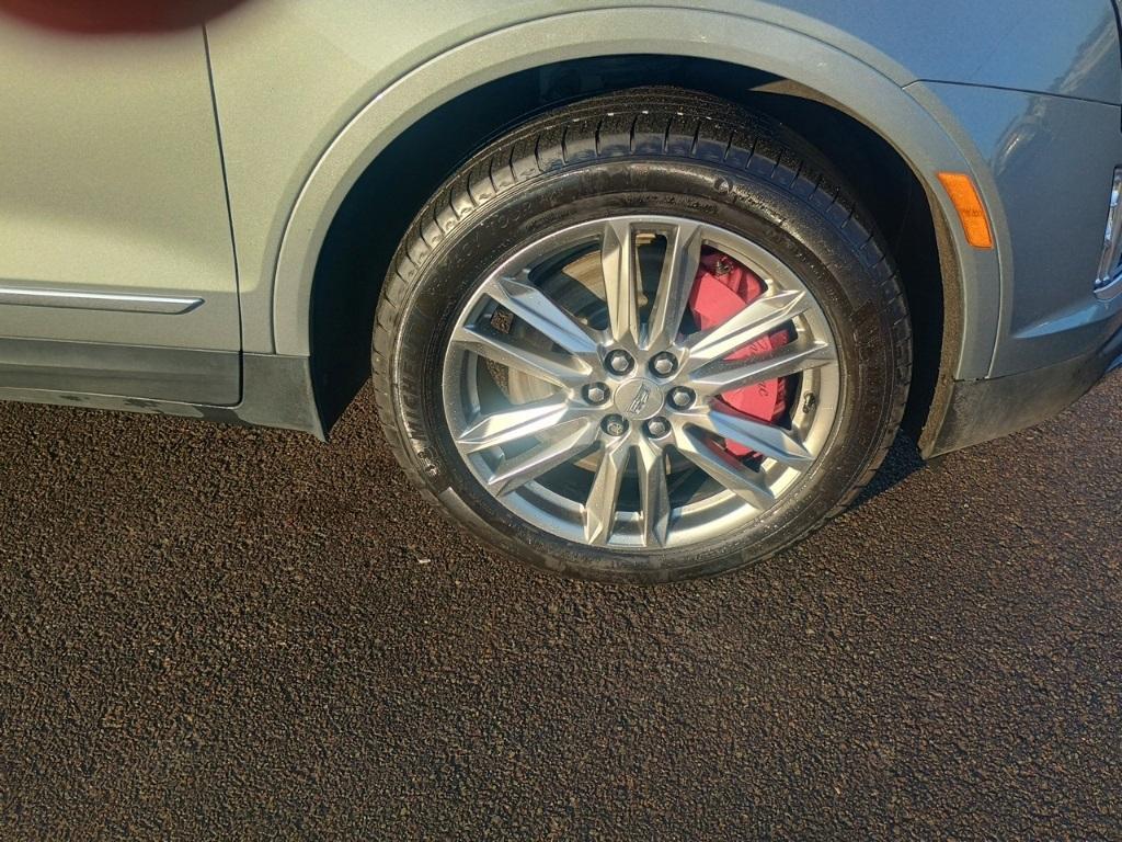 used 2023 Cadillac XT5 car, priced at $32,885