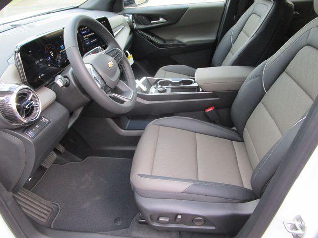 new 2026 Chevrolet Equinox car, priced at $31,845