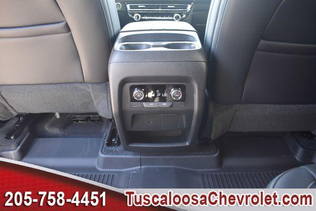 new 2026 Chevrolet Traverse car, priced at $42,109
