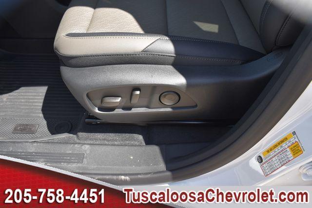 new 2026 Chevrolet Equinox car, priced at $32,095