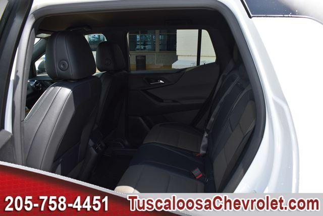 new 2026 Chevrolet Equinox car, priced at $32,095