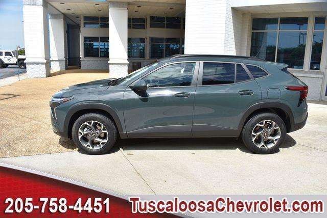 used 2025 Chevrolet Trax car, priced at $22,696