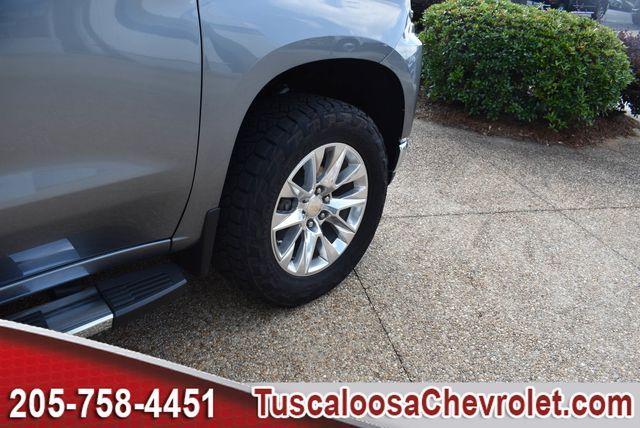 used 2022 Chevrolet Silverado 1500 Limited car, priced at $42,212