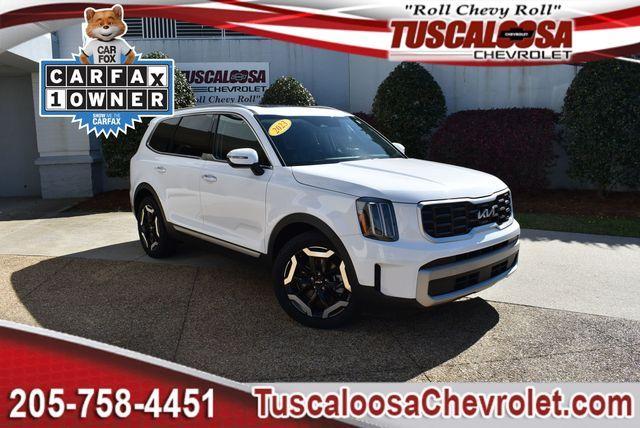 used 2023 Kia Telluride car, priced at $30,258