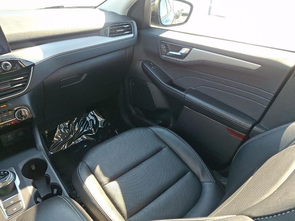 used 2022 Ford Escape car, priced at $21,000