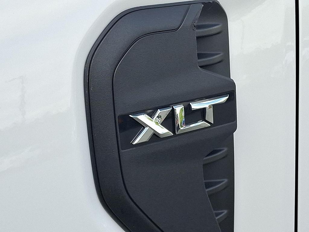 new 2025 Ford Ranger car, priced at $32,998