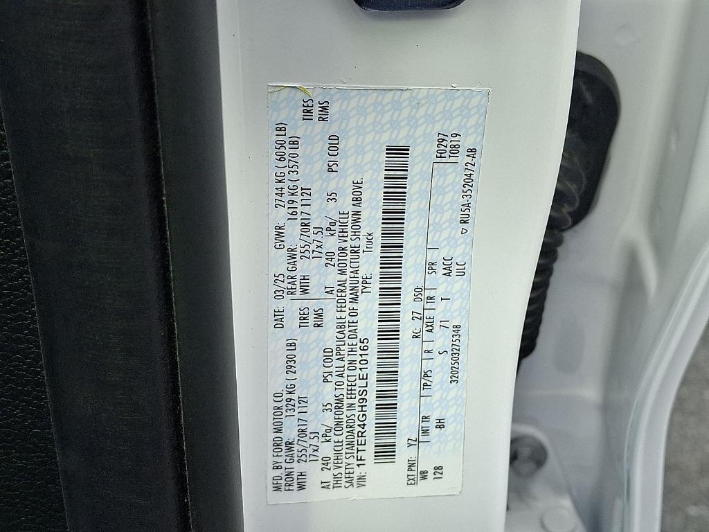 new 2025 Ford Ranger car, priced at $32,998