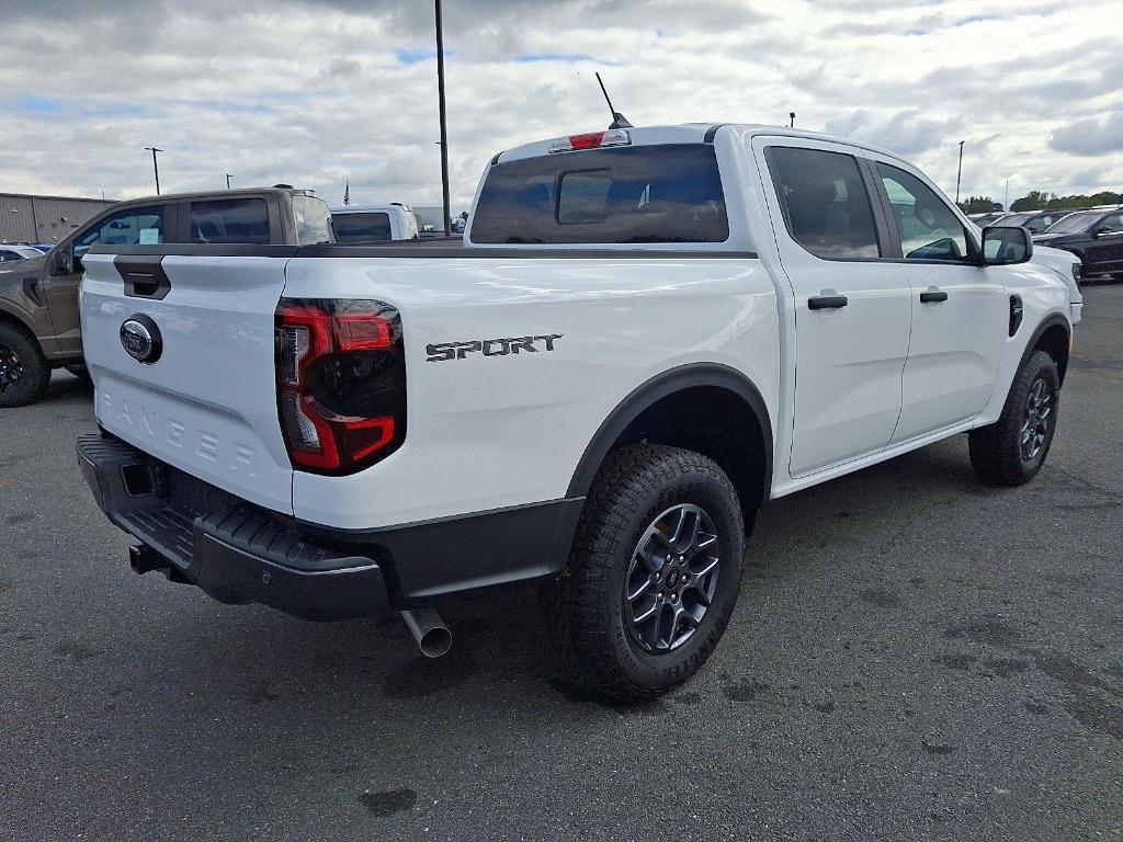 new 2025 Ford Ranger car, priced at $32,998