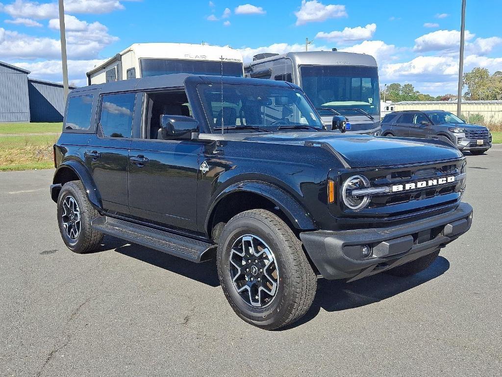 new 2025 Ford Bronco car, priced at $47,991