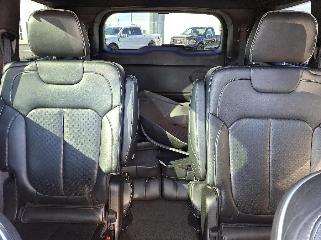 used 2022 Jeep Grand Cherokee L car, priced at $32,900