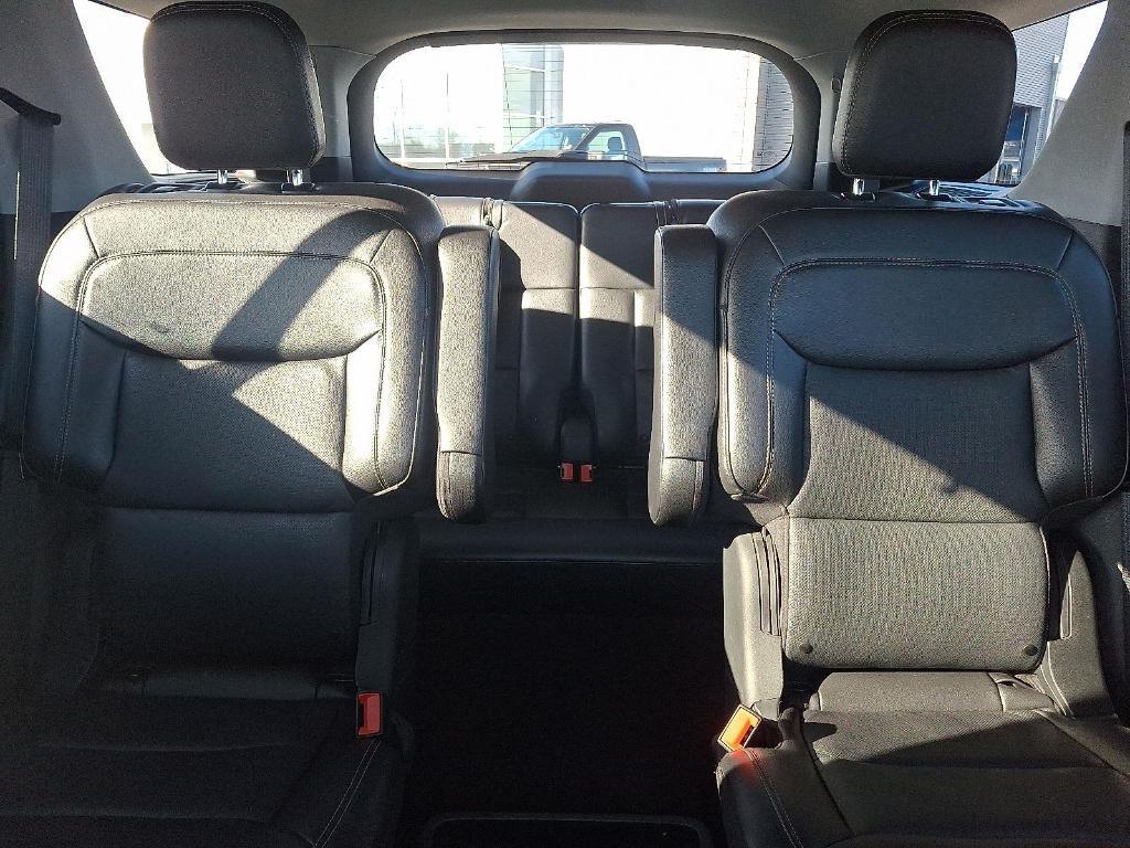 used 2021 Ford Explorer car, priced at $24,000