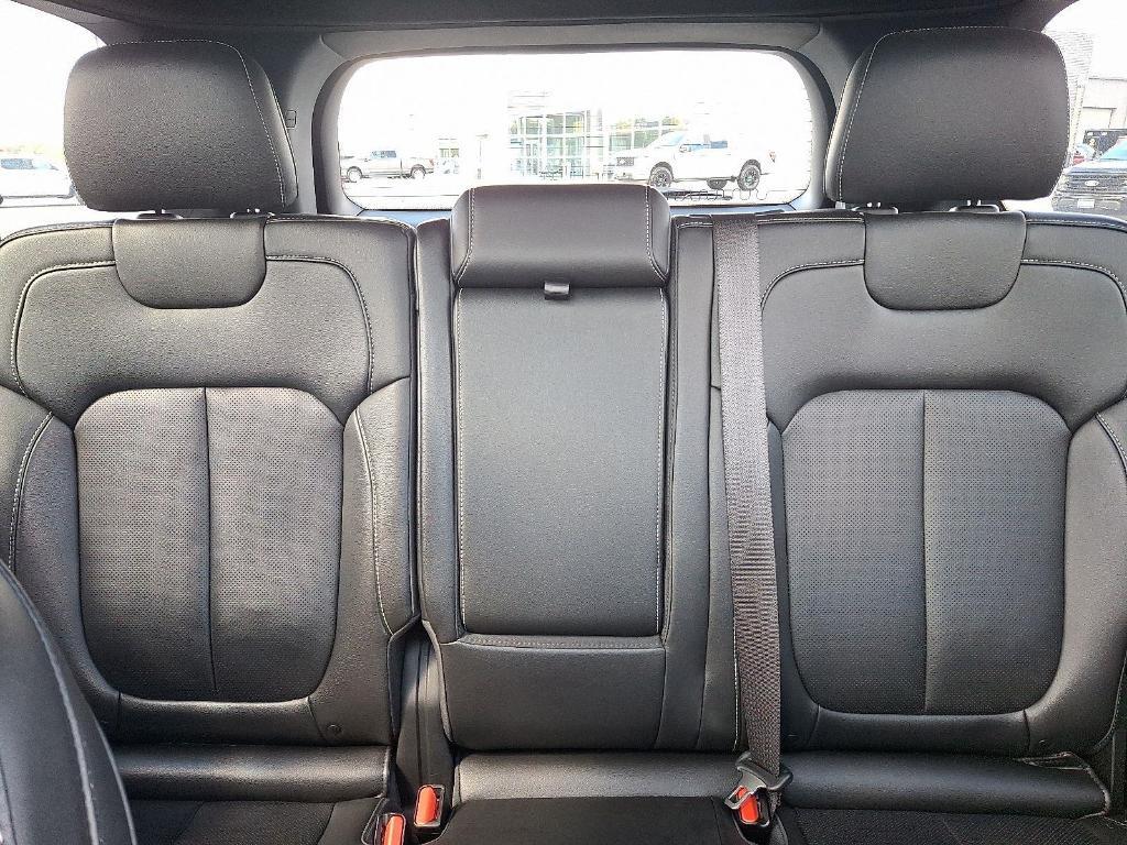 used 2024 Jeep Grand Cherokee car, priced at $35,400