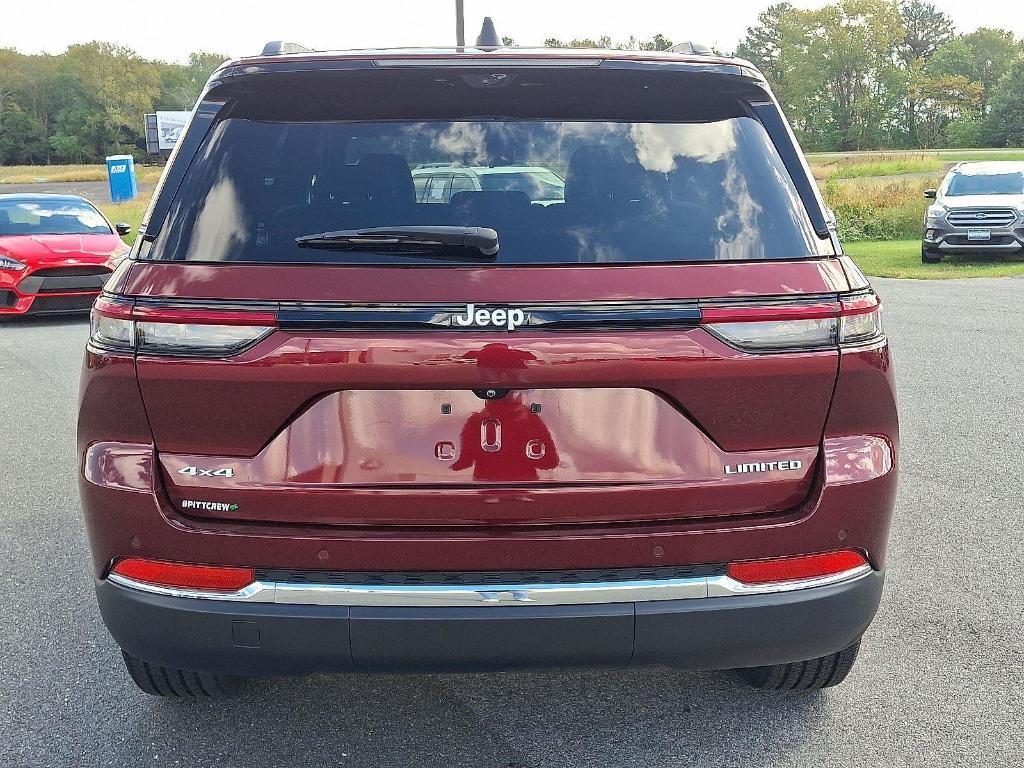 used 2024 Jeep Grand Cherokee car, priced at $35,400