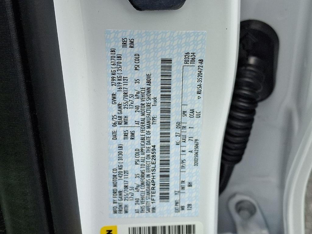 new 2025 Ford Ranger car, priced at $32,998