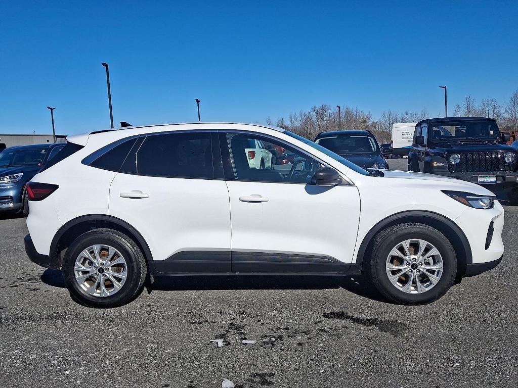 used 2023 Ford Escape car, priced at $22,000