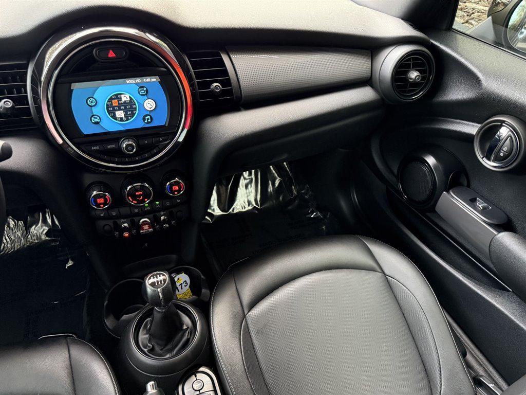 used 2019 MINI Hardtop car, priced at $10,995