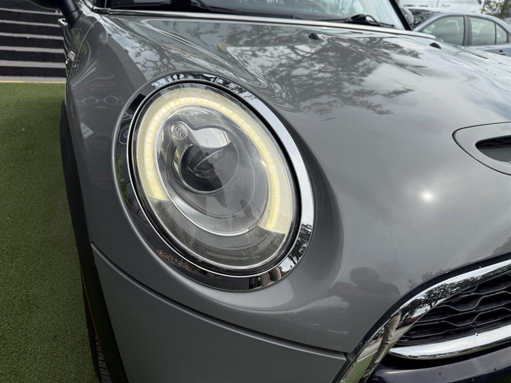 used 2016 MINI Hardtop car, priced at $12,995