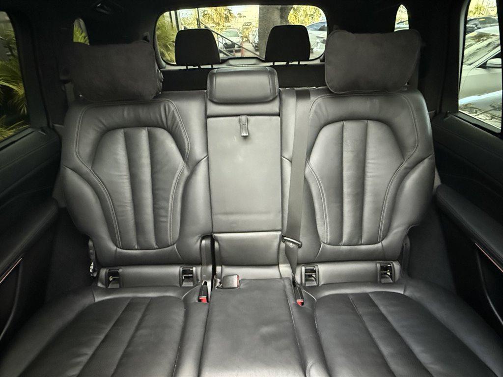 used 2020 BMW X7 car, priced at $35,995