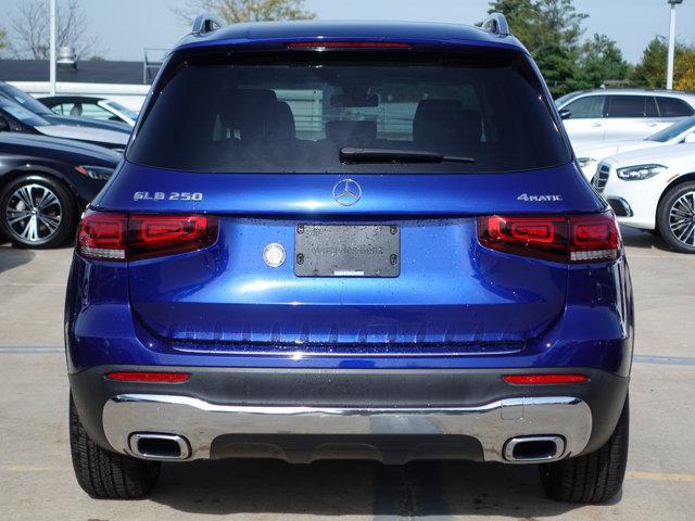 used 2022 Mercedes-Benz GLB 250 car, priced at $29,999