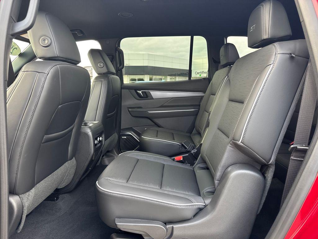 new 2026 Buick Enclave car, priced at $50,622