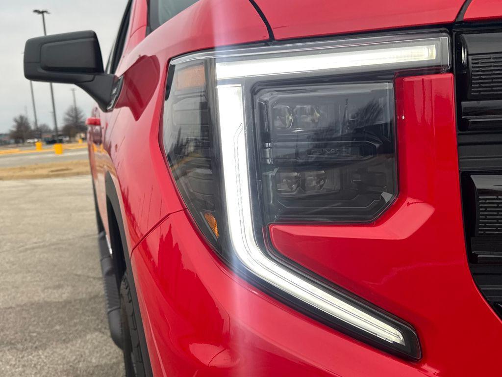 new 2026 GMC Sierra 1500 car, priced at $49,328