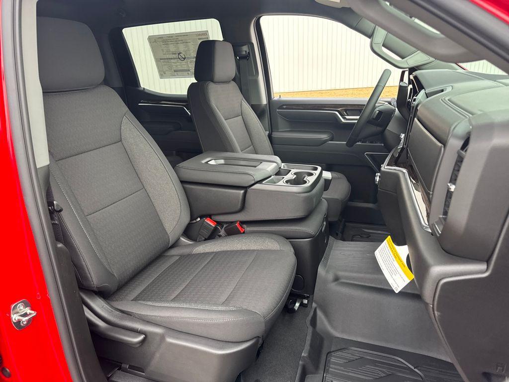 new 2026 GMC Sierra 1500 car, priced at $49,328