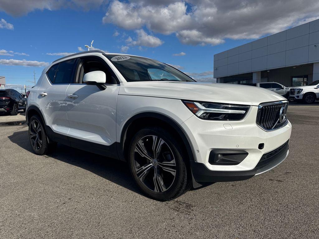 used 2022 Volvo XC40 car, priced at $23,997