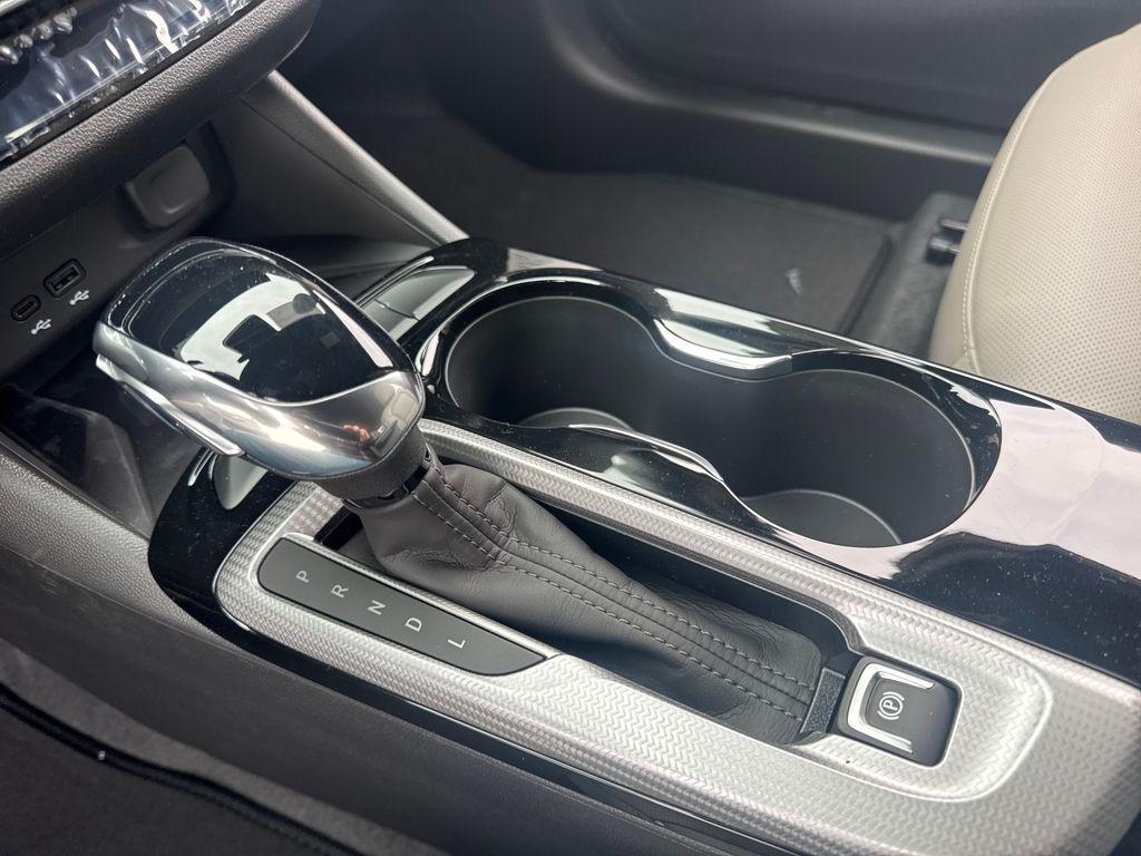 new 2026 Buick Envista car, priced at $30,666