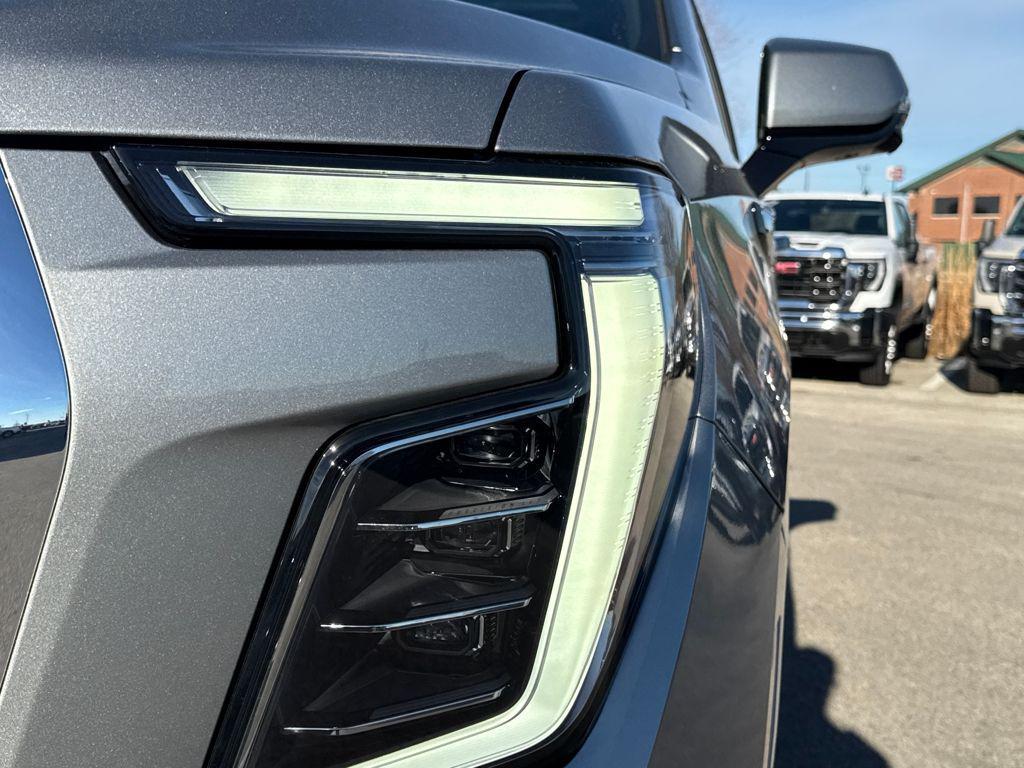 new 2026 GMC Yukon XL car, priced at $90,570