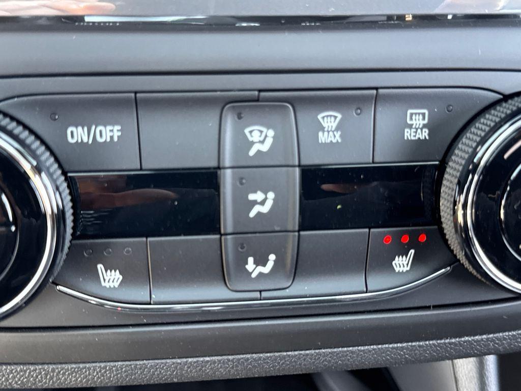 new 2026 Buick Envista car, priced at $26,720