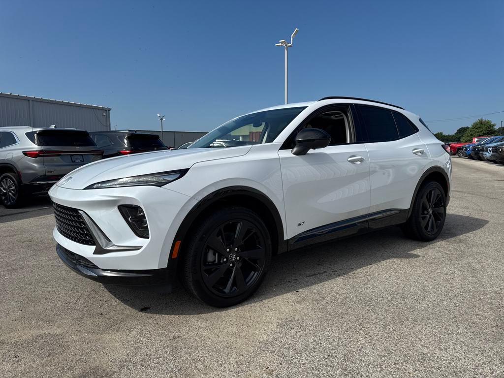 new 2025 Buick Envision car, priced at $39,638