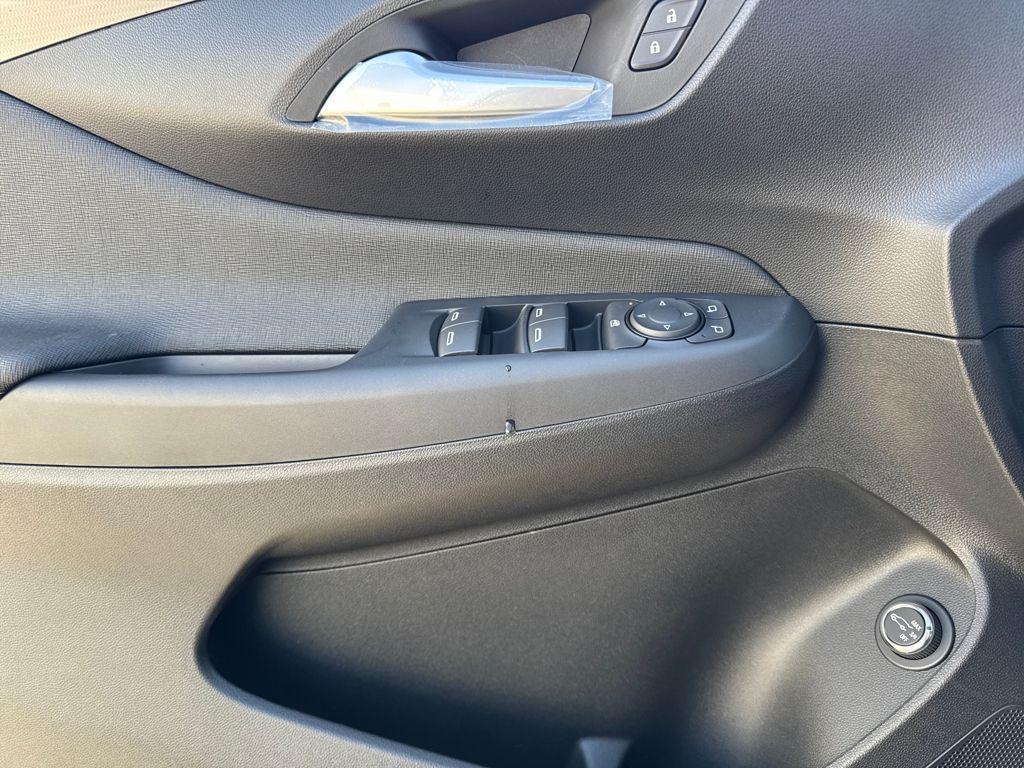 new 2026 Buick Envista car, priced at $30,666