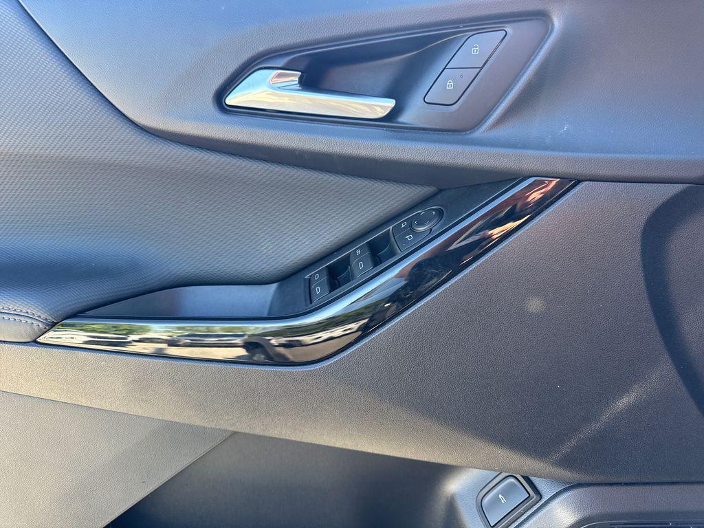 used 2026 Chevrolet Equinox car, priced at $28,897