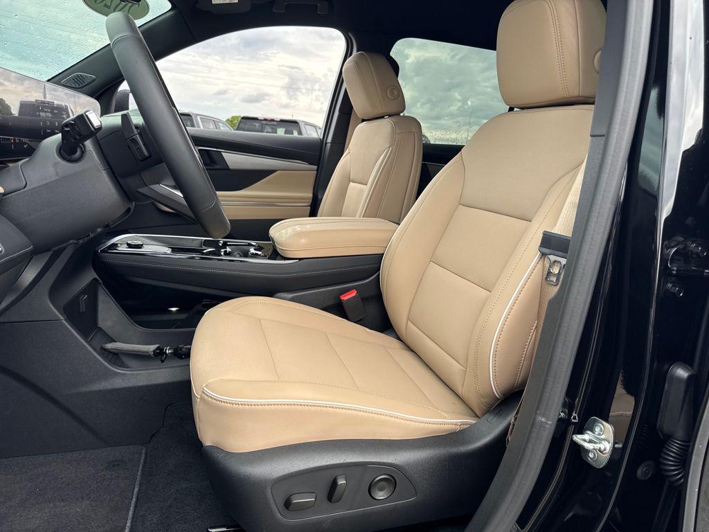 new 2026 Buick Enclave car, priced at $49,382