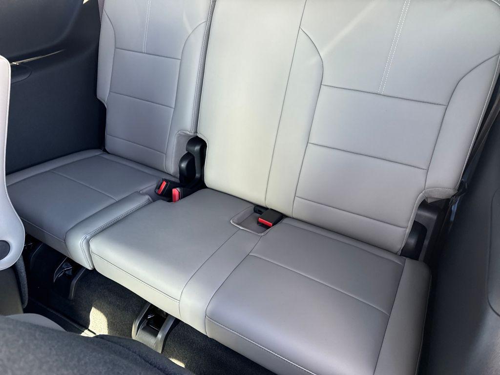 new 2026 GMC Acadia car, priced at $51,080