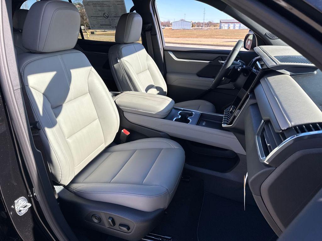 new 2026 GMC Acadia car, priced at $51,080