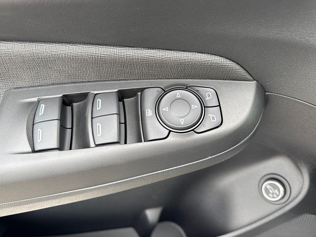 new 2026 Buick Envista car, priced at $30,952