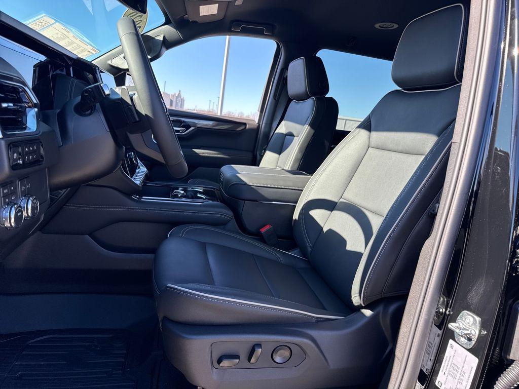 new 2026 GMC Yukon XL car, priced at $82,500