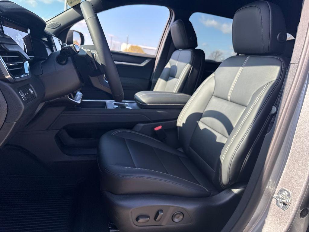 new 2026 GMC Acadia car, priced at $55,077