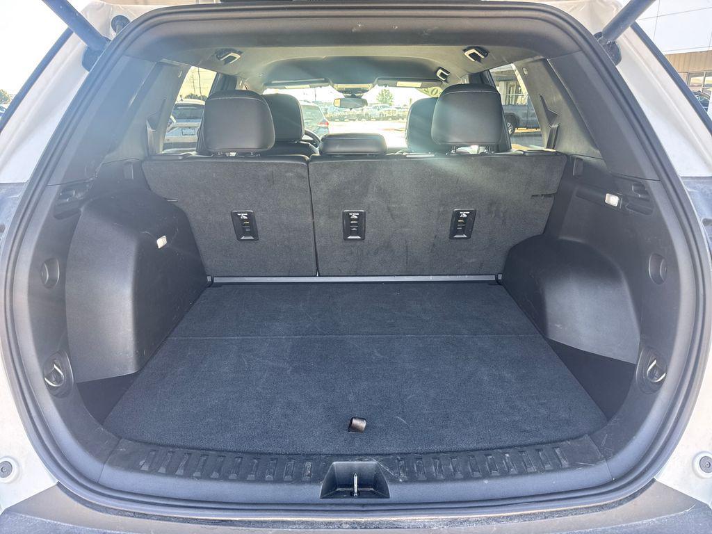 used 2026 Chevrolet Equinox car, priced at $28,997