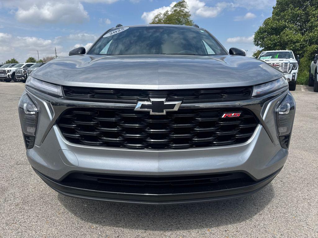 used 2025 Chevrolet Trax car, priced at $23,997