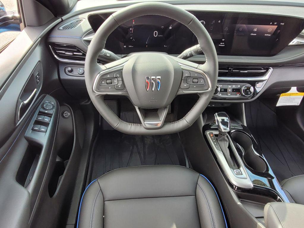 new 2025 Buick Envista car, priced at $27,517