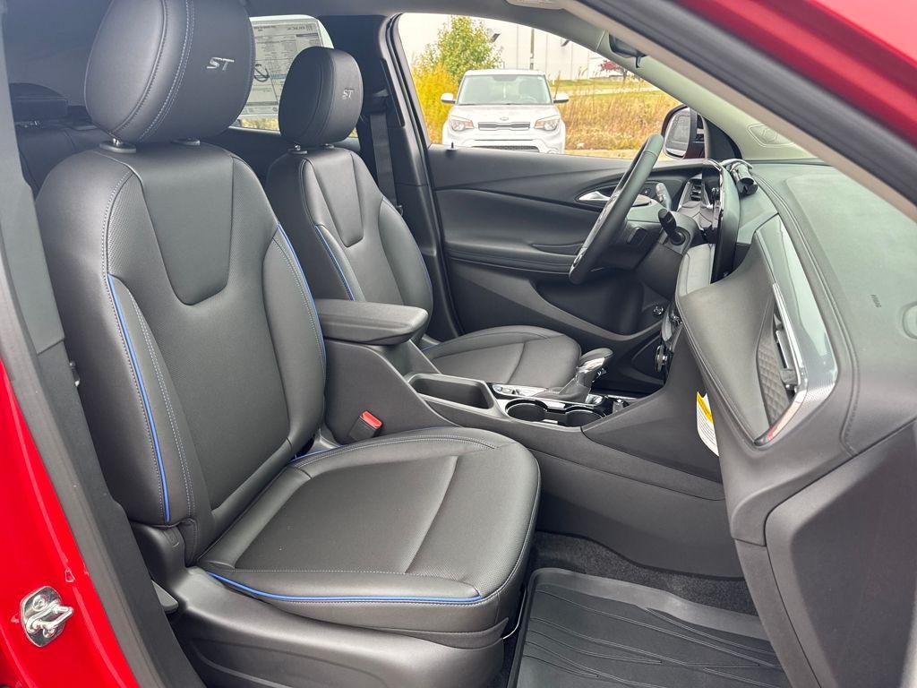 new 2026 Buick Encore GX car, priced at $28,335