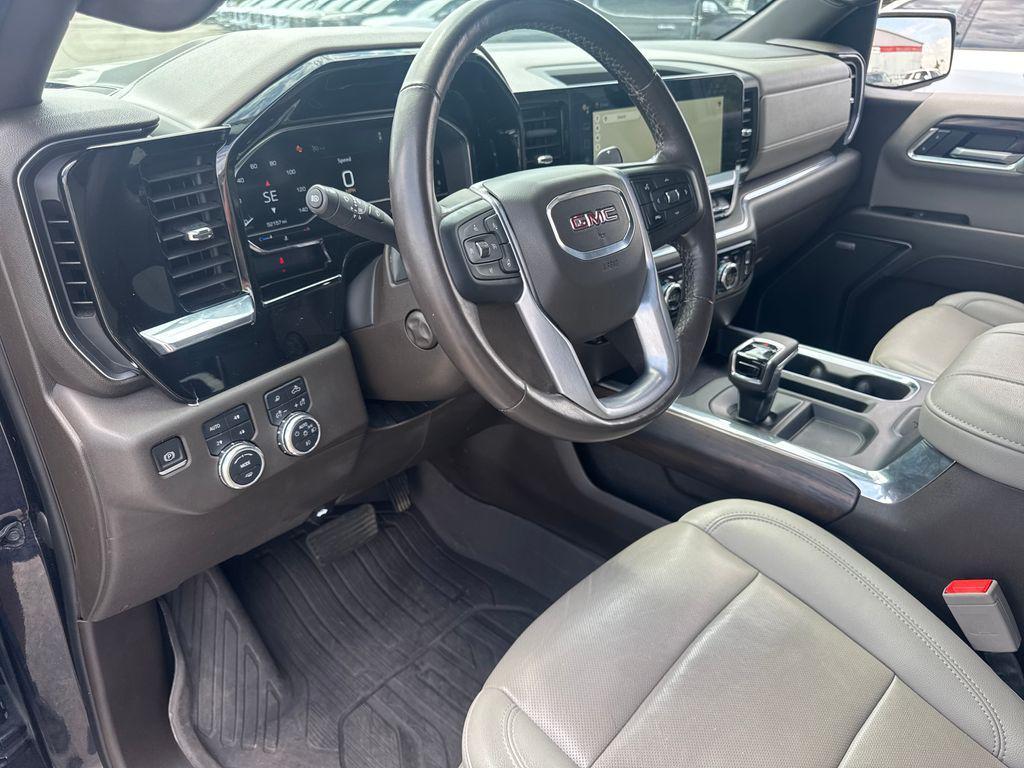 used 2023 GMC Sierra 1500 car, priced at $45,497