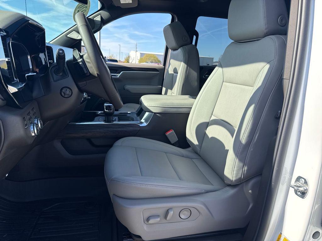 new 2026 GMC Sierra 1500 car, priced at $60,520