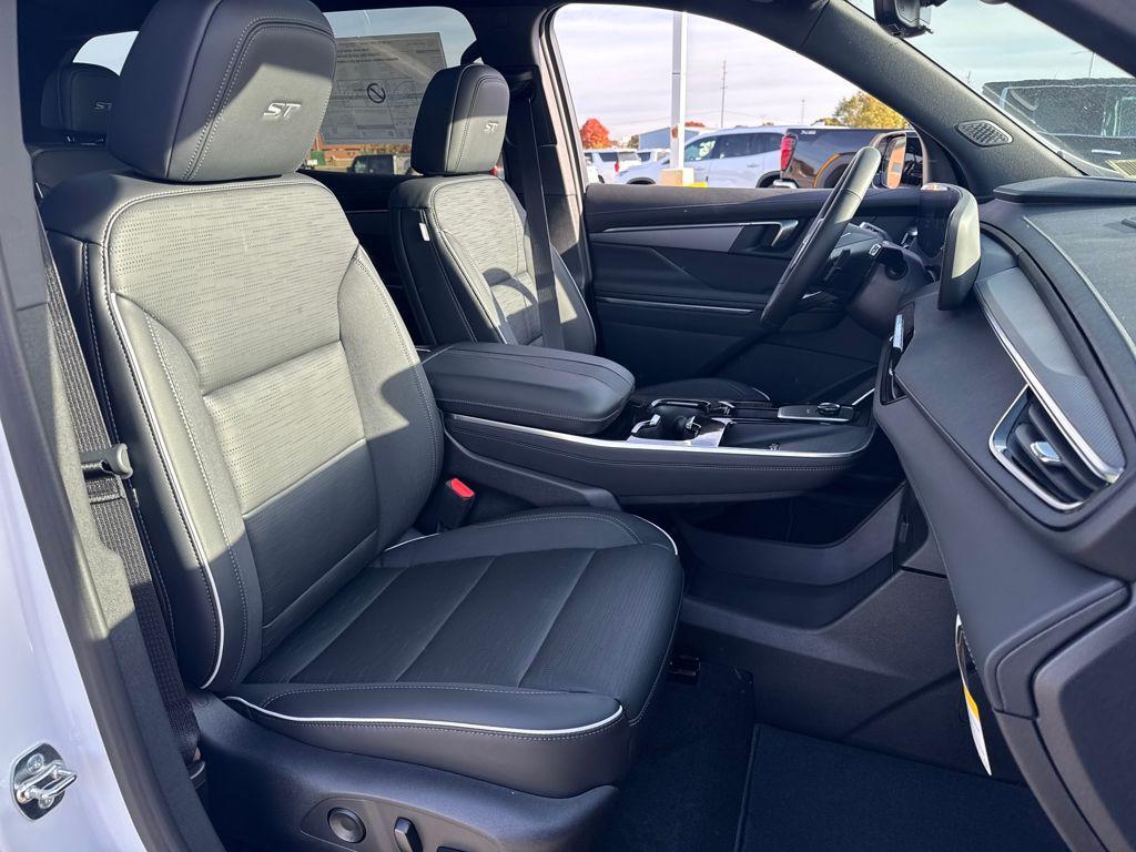 new 2026 Buick Enclave car, priced at $51,426