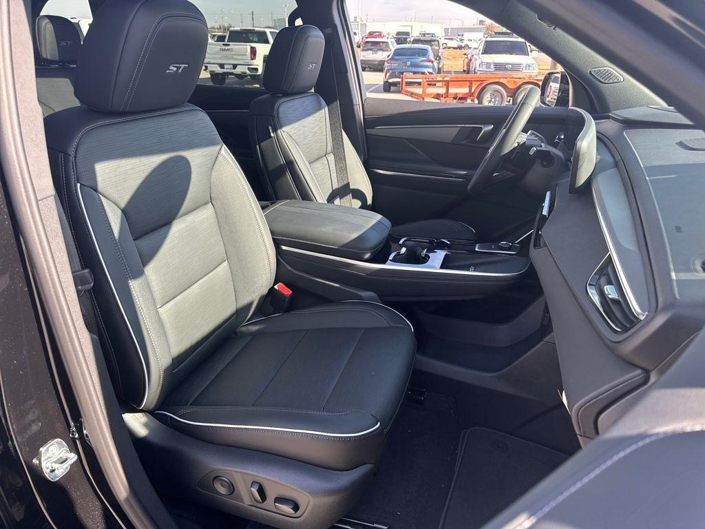 new 2026 Buick Enclave car, priced at $49,494