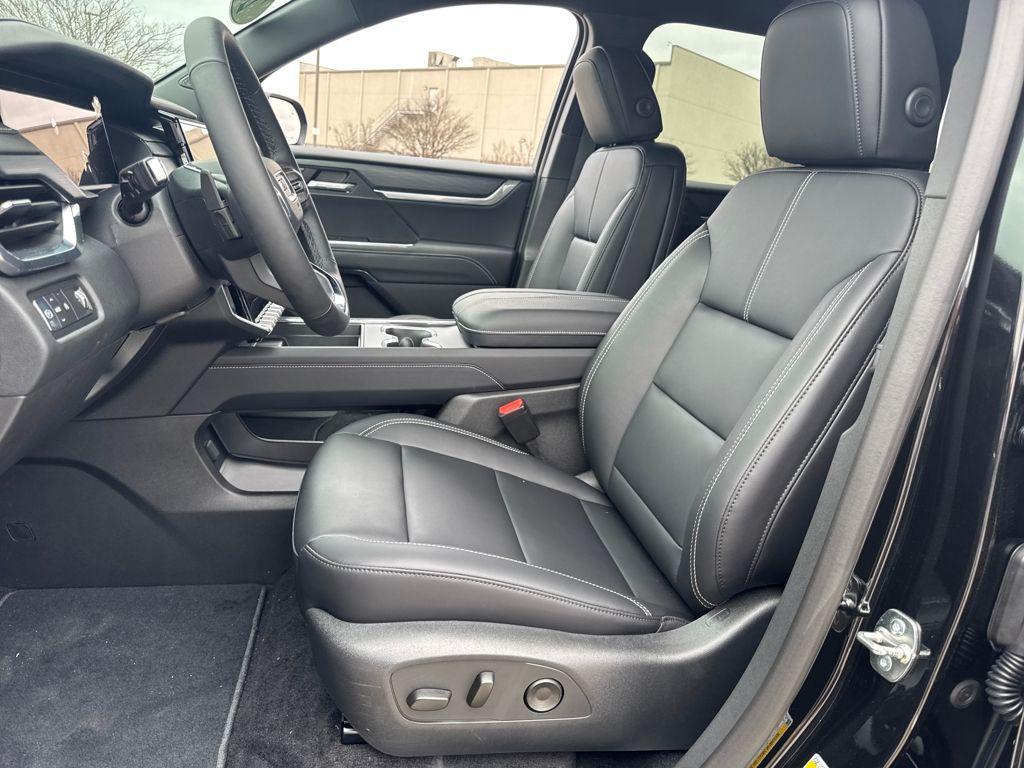 new 2026 GMC Acadia car, priced at $51,274